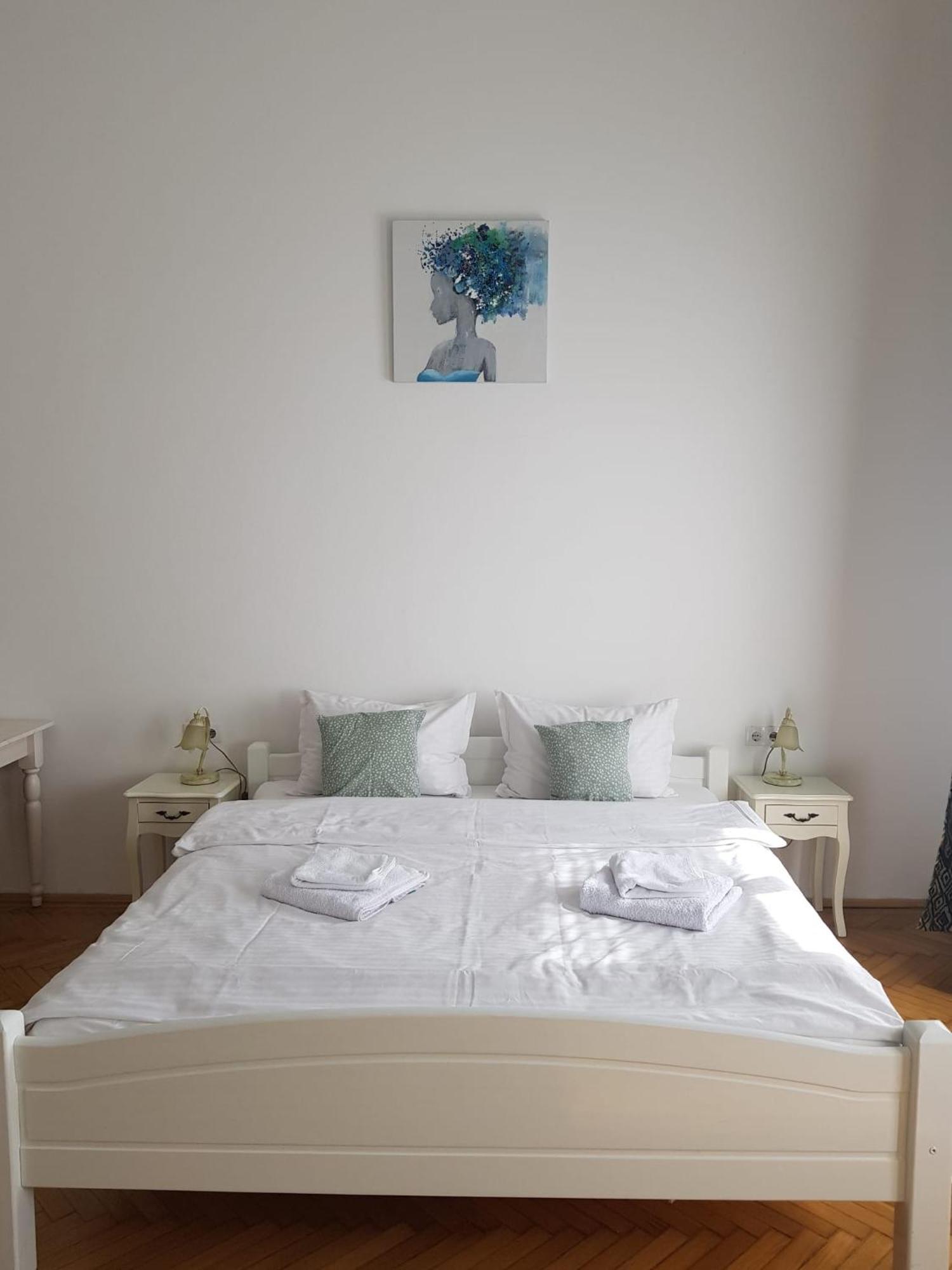 Liberte Apartments Oradea Zewnętrze zdjęcie