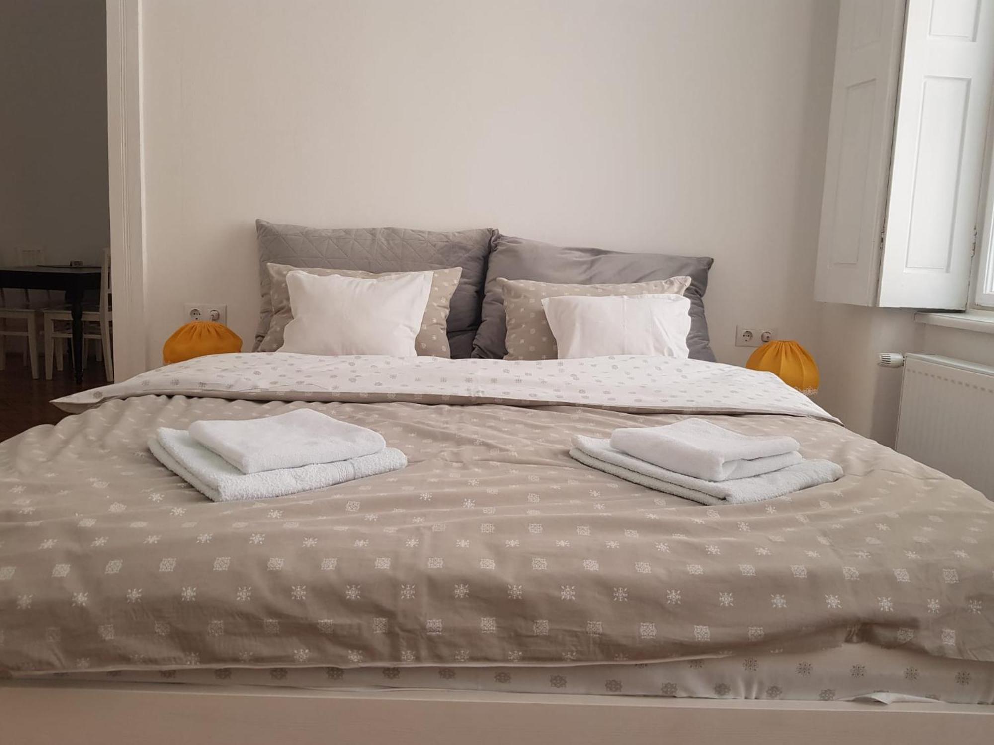 Liberte Apartments Oradea Pokój zdjęcie