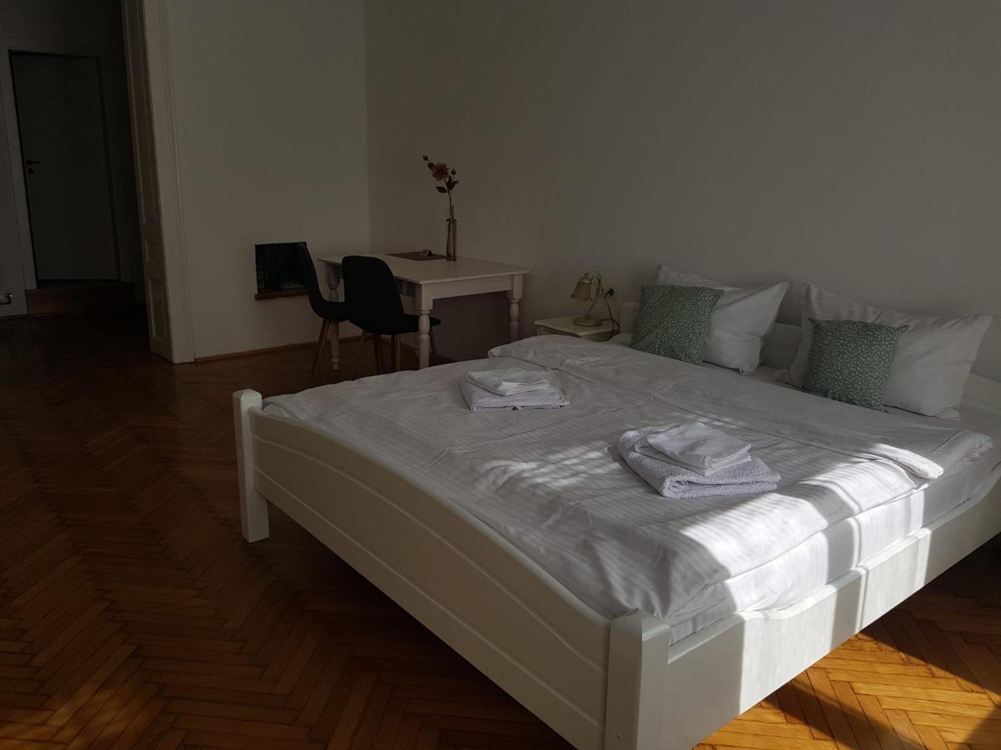 Liberte Apartments Oradea Pokój zdjęcie