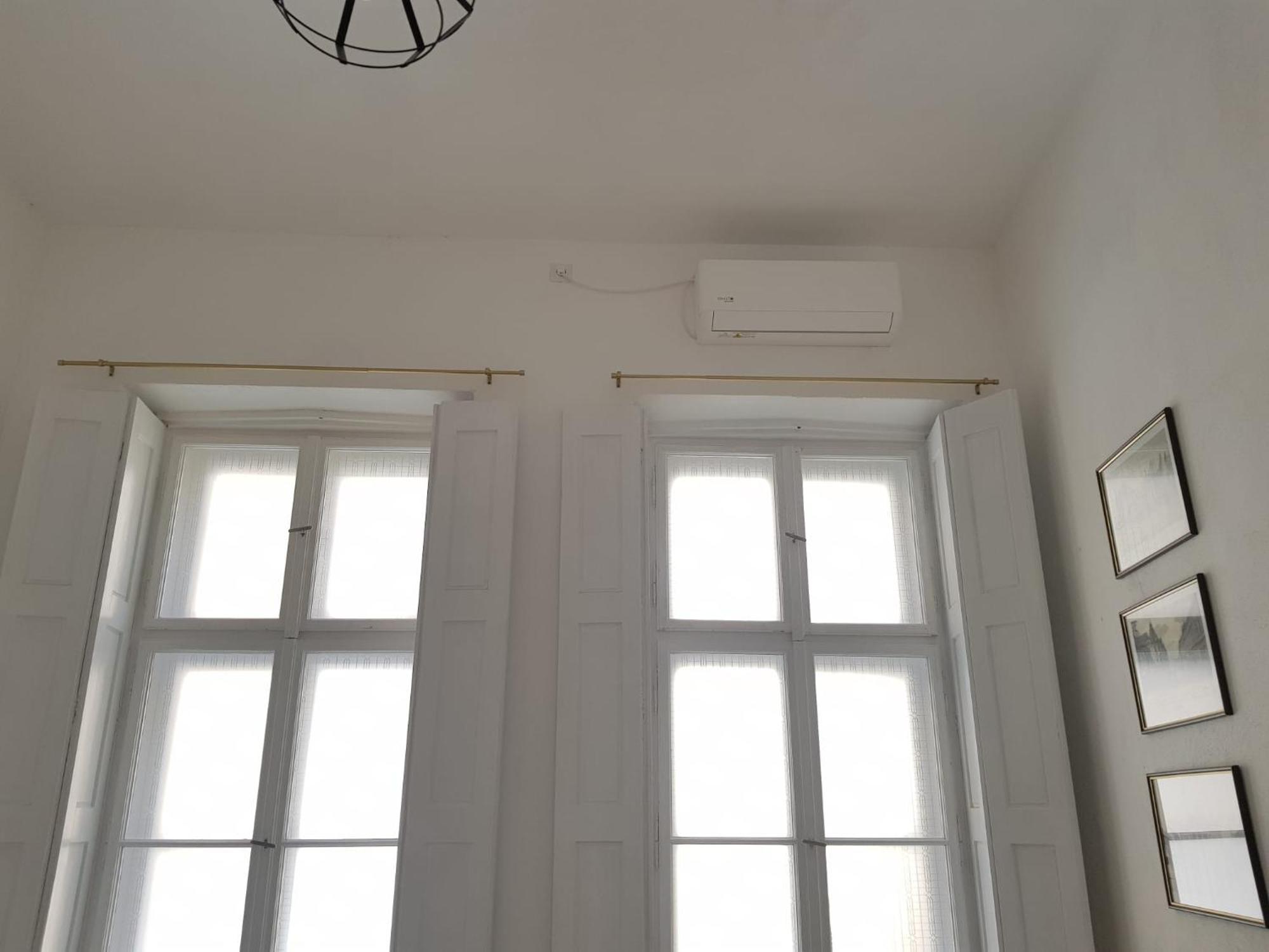 Liberte Apartments Oradea Pokój zdjęcie