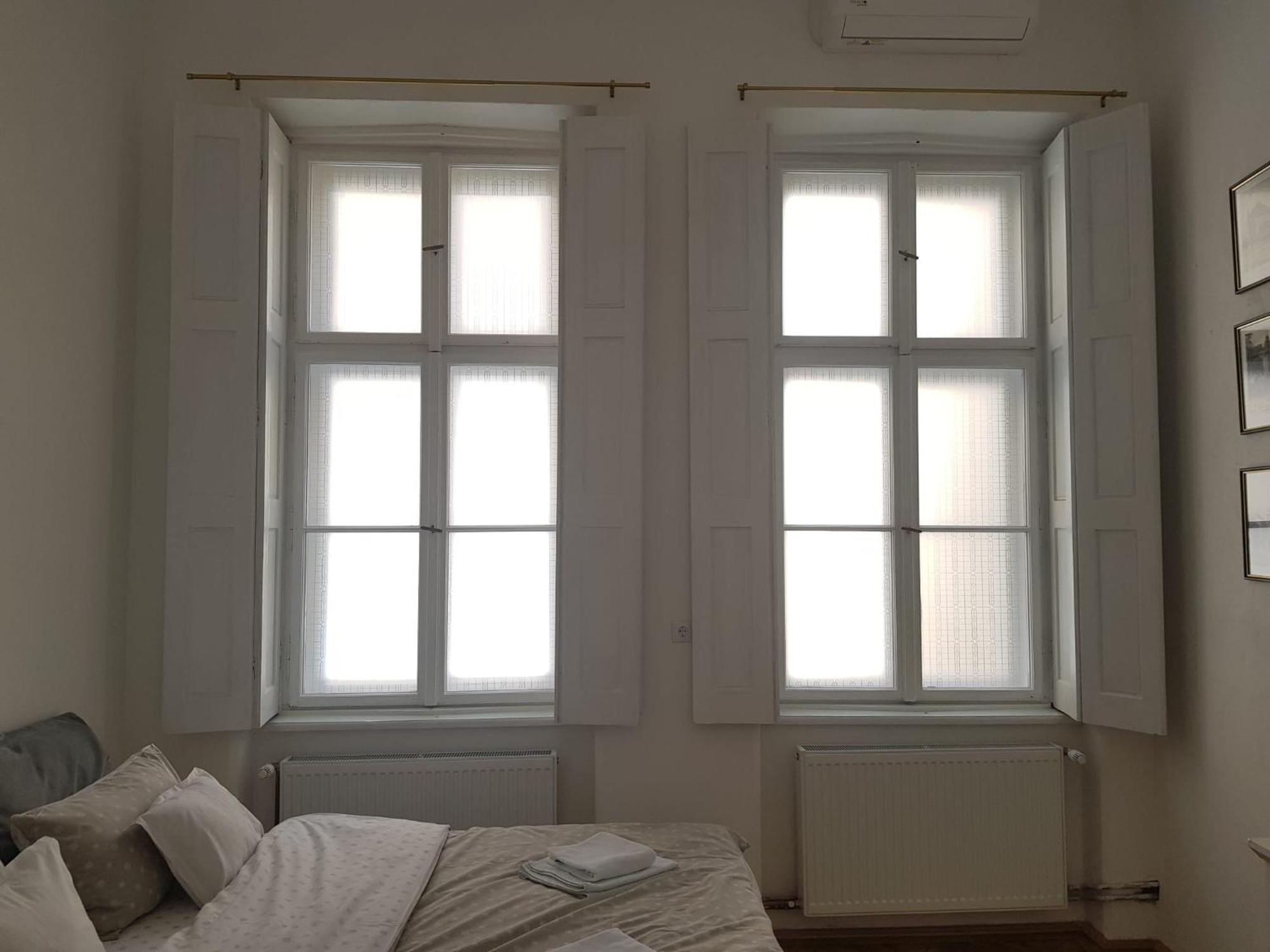 Liberte Apartments Oradea Pokój zdjęcie