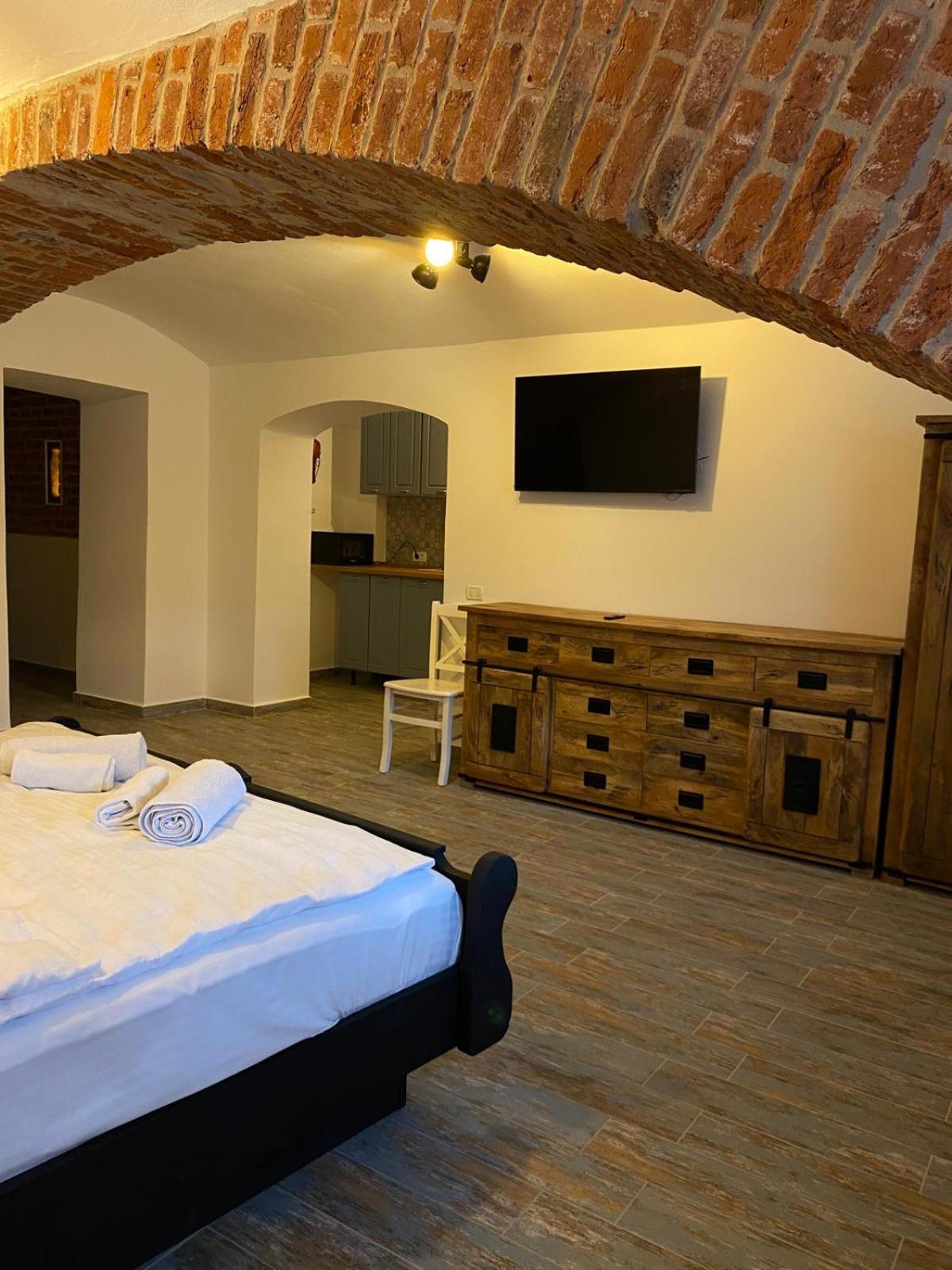 Liberte Apartments Oradea Zewnętrze zdjęcie